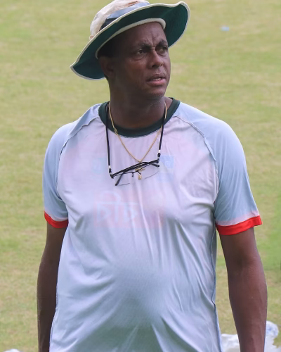 Courtney Walsh