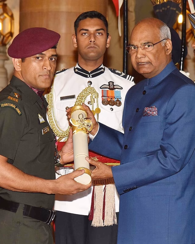 Mahendra Singh Dhoni